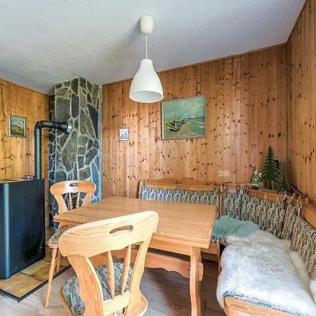 Comely In G Ntersberge Near Forest * Guntersberge