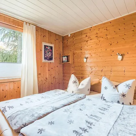 Holiday home Comely In G Ntersberge Near Forest